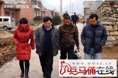 西安市气象局到蓝田县玉山镇河东村开展两联