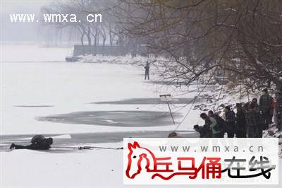 多条高铁因雪降速运行 京沪高铁最慢时速如单