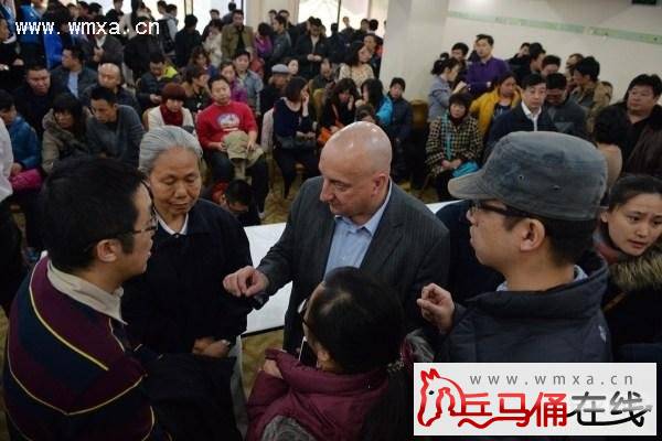 去北京市公安局外国人出入境管理处办理外国人