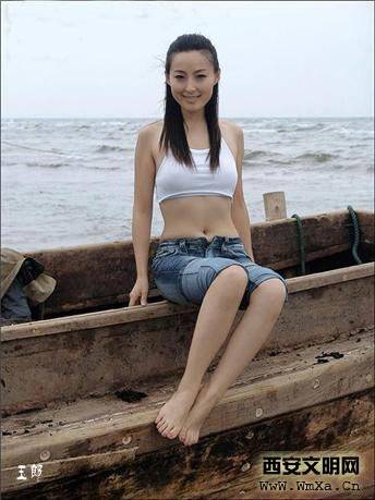 卢嘉丽国色天香照高清图片 卢嘉丽结局现状如