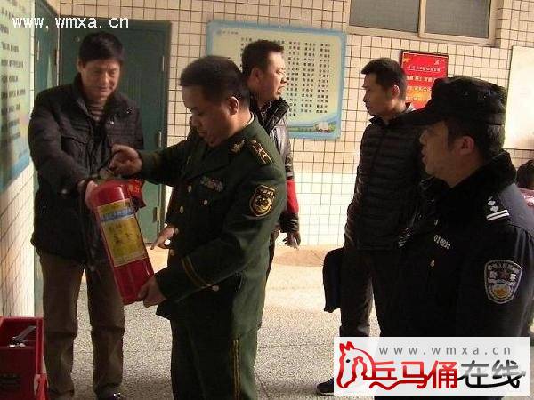 区教育局联合公安莲湖分局、公安莲湖消防大队