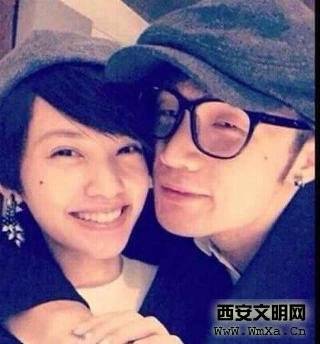 李荣浩和陆瑶分手了吗 李荣浩现任的女友是杨