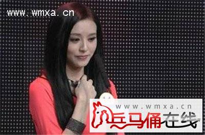  非诚勿扰 伍娇个人资料简历 伍娇黄俊杰牵手照