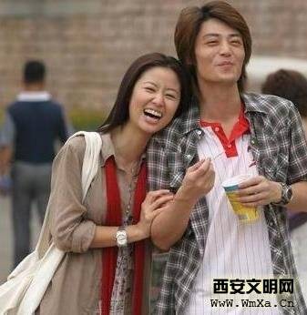 林心如和任重是真的吗 林心如的老公结婚照片