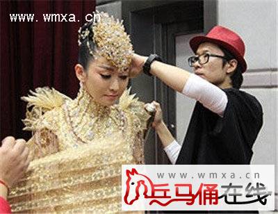 萨顶顶个人资料简介 萨顶顶整容前照片曝光