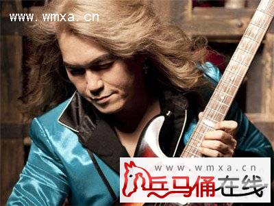 迪克牛仔个人资料简介 迪克牛仔的老婆女儿是