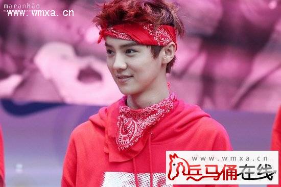 鹿晗整容前后照片对比曝光 鹿晗个人资料及家