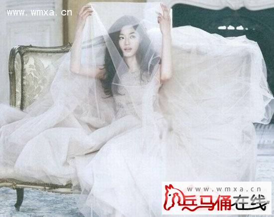 全智贤老公崔俊赫结婚照片 崔俊赫个人资料及