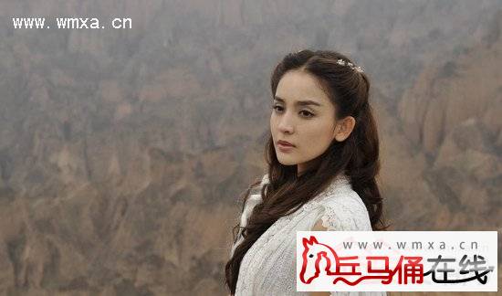 网友扒古力娜扎整容前后照片对比图 被疑美空