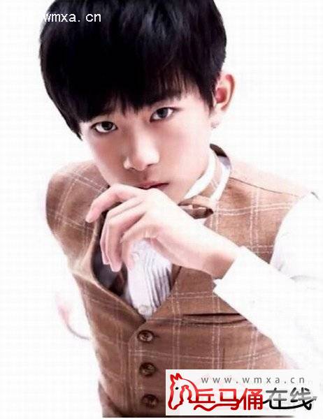 易烊千玺女朋友接吻_t-baby组合_易烊千玺退出tfboys-杨 ...