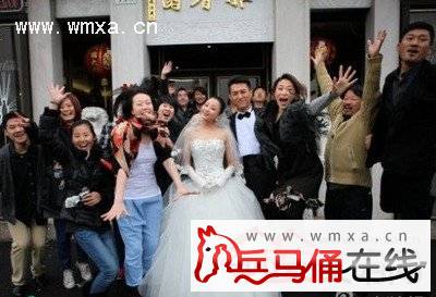 靳东李佳微博确定关系 靳东个人资料简介