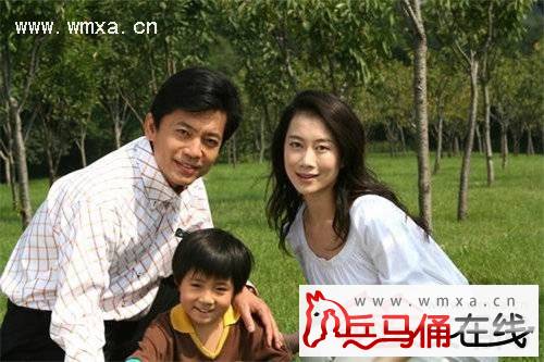 何政军温峥嵘是什么关系 何政军个人资料简介_西安文明网