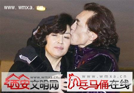 李咏老婆个人资料简介_李咏老婆个人资料