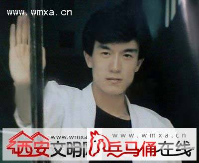 李咏老婆哈文个人资料简介 昔年李咏哈文恩爱