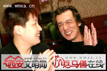 李咏老婆哈文个人资料简介 昔年李咏哈文恩爱