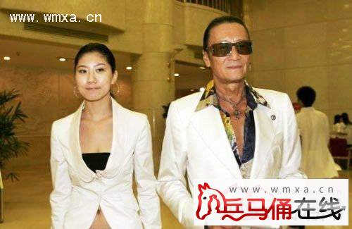 谢贤为什么叫四哥 谢贤女友coco个人资料照片