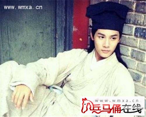 花千骨小月是谁 小月扮演者郑业成个人资料简