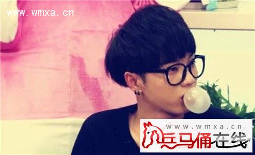 华晨宇被批过度装傻证据揭秘