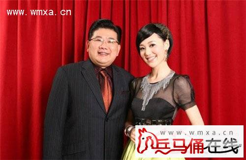 曹可凡王冠是什么关系 曹可凡的现任老婆是谁