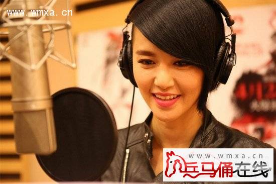 谭维维男友是张博还是陈亦飞 谭维维个人资料