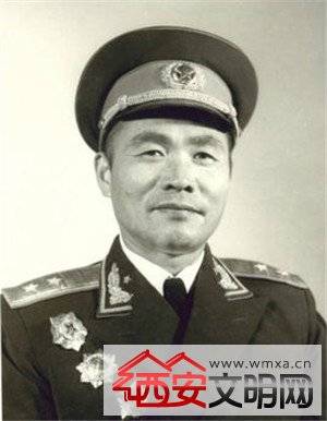 兰州军区历任司令员及政委名单简介