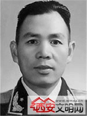 南京军区历任司令员及政委名单简介