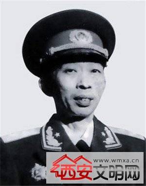 成都军区历任司令员及政委名单简介(7)_西安文