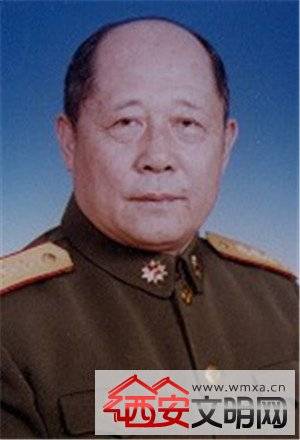 成都军区历任司令员及政委名单简介(7)