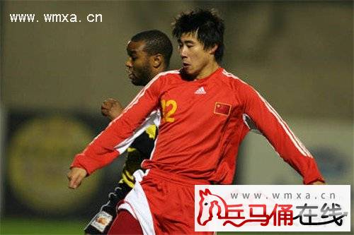 董方卓为什么废了近况如何 董方卓自爆整容转