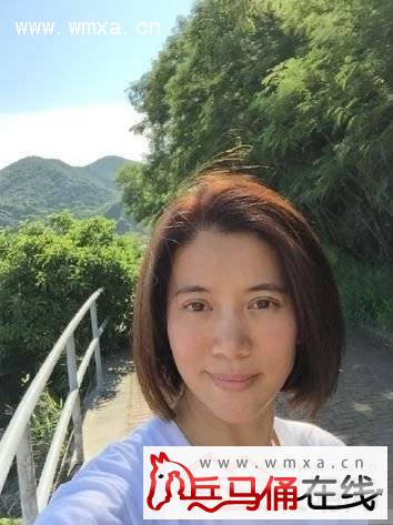 袁咏仪素颜自拍为自己庆生