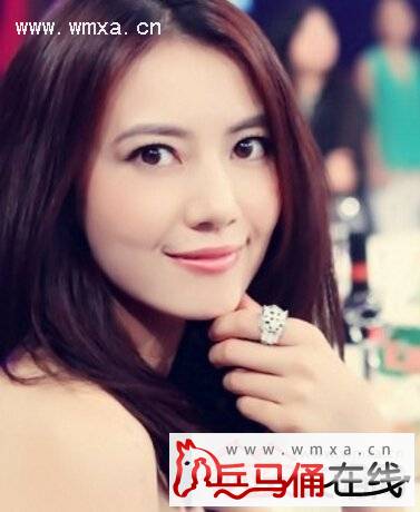 路人变女神 高圆圆整牙前后照片对比