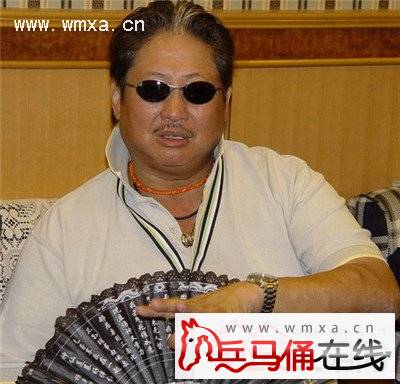 洪金宝追杀向华强是怎么回事 揭秘向华强为什