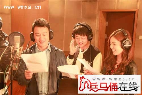 TFboys左溢献唱一年级大学季主题曲 主题曲《