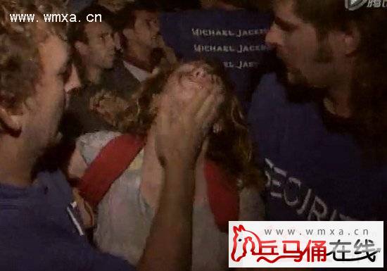 迈克尔杰克逊演唱会死了多少人 揭秘迈克尔杰克逊死亡