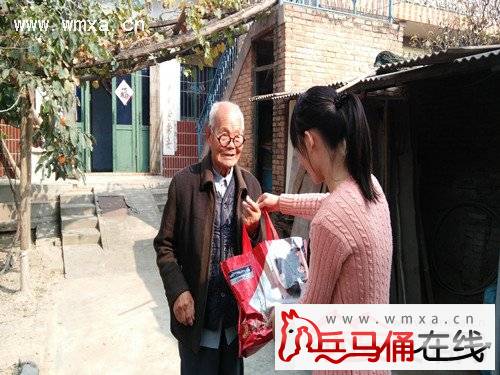 任留街办积极做好敬老月活动总结工作