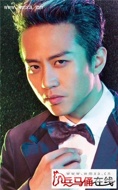 《跑男》西安录制现场合影 对比之下还原邓超