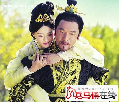 芈月传嬴驷喜欢谁比芈八子大多少岁 嬴驷最后