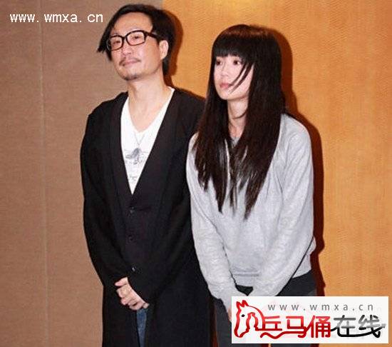 郑中基蔡卓妍婚纱照_郑中基蔡卓妍