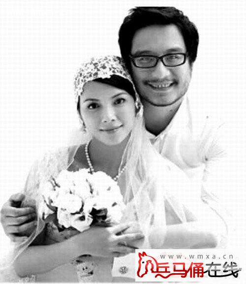 李心洁首度晒孕肚幸福满满 老公彭顺曾被曝出